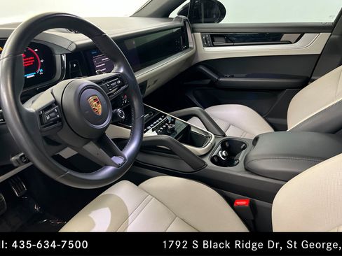 Used 2024 Porsche Cayenne S w/ Premium Package Plus (PP1) AWD/4WD image 16