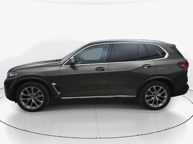 Used 2024 BMW X5 xDrive40i AWD/4WD image 9