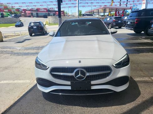 Used 2025 Mercedes-Benz C 300 Sedan image 2