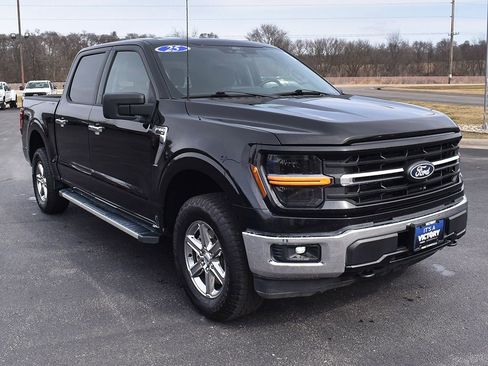 Used 2025 Ford F150 XLT w/ Equipment Group 301A Standard image 12