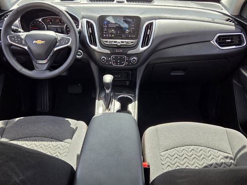 Used 2024 Chevrolet Equinox LT FWD image 12