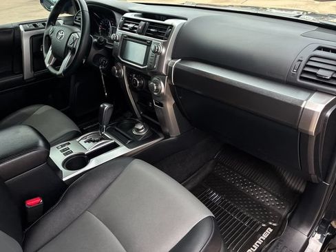 Used 2016 Toyota 4Runner SR5 Premium AWD/4WD image 15