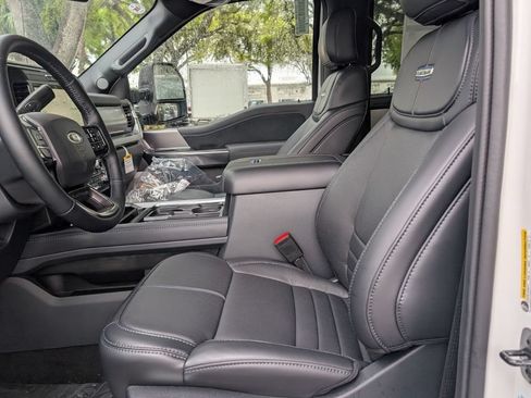 New 2026 Ford F250 Platinum AWD/4WD image 7