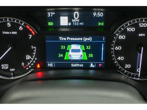 Used 2024 Cadillac CT4 Luxury w/ Sun And Sound Package image 36