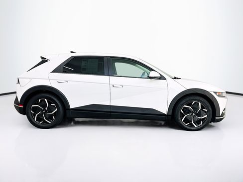 Used 2024 Hyundai Ioniq 5 SE AWD/4WD image 10