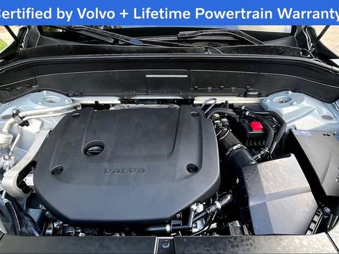 Certified 2025 Volvo XC90 B6 Plus image 12