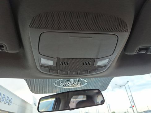 Used 2018 Ford F150 XLT RWD image 32