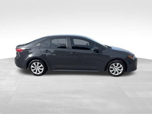 Used 2024 Toyota Corolla LE FWD image 6