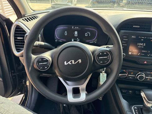 Used 2025 Kia Soul S image 20