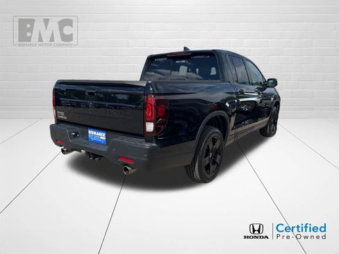Used 2024 Honda Ridgeline Black Edition image 3