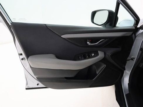 Used 2023 Subaru Outback Premium image 6