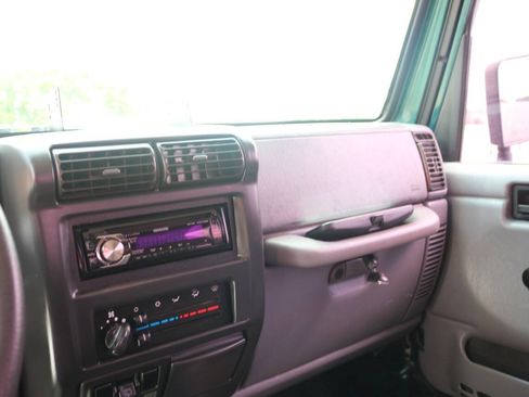 Used 1998 Jeep Wrangler SE AWD/4WD image 64