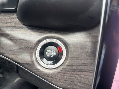 Used 2023 Jeep Grand Cherokee L Limited image 34