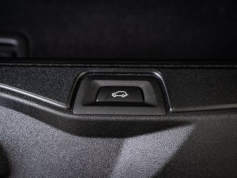 New 2026 BMW X5 xDrive40i w/ Climate Comfort Package image 23