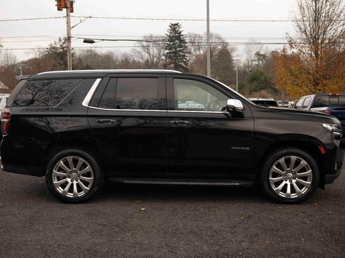Used 2021 Chevrolet Tahoe Premier w/ Premium Package image 25
