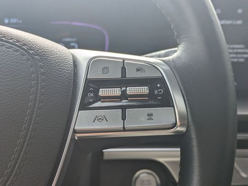 Used 2025 Kia Telluride S image 24