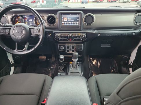 Used 2020 Jeep Wrangler Unlimited Sport AWD/4WD image 9