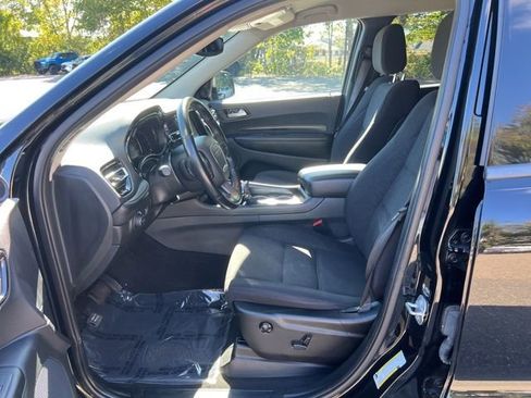 Used 2022 Dodge Durango SXT image 25