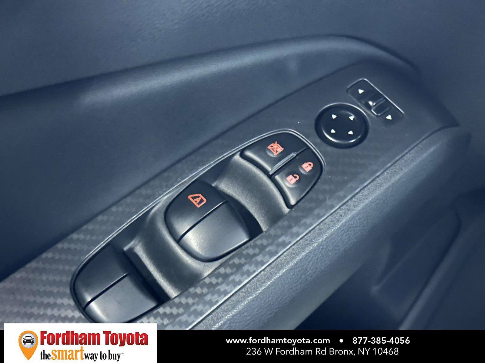 Used 2025 Nissan Altima 2.5 SV FWD image 19
