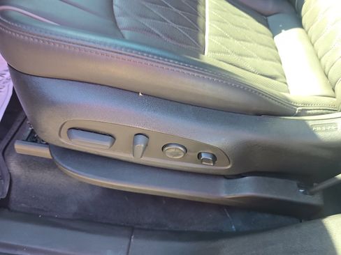 Used 2023 Buick Enclave Avenir w/ Avenir Technology Package image 24