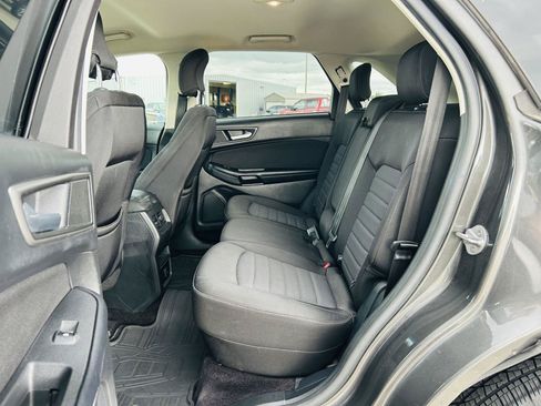 Used 2016 Ford Edge SE FWD image 21