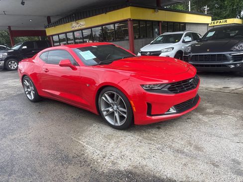 Used 2021 Chevrolet Camaro LT w/ RS Package RWD image 4