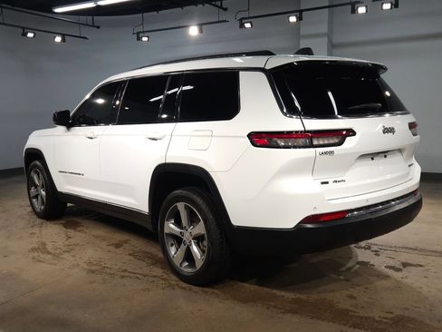 Used 2021 Jeep Grand Cherokee L Limited AWD/4WD image 5