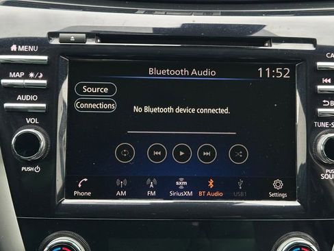 Used 2019 Nissan Murano S image 27