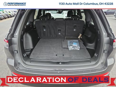 New 2026 Jeep Grand Cherokee Altitude image 11