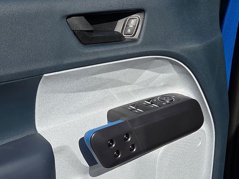 New 2025 Ford Maverick XLT w/ 4K Tow Package image 14