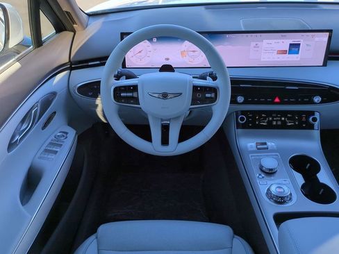 New 2026 Genesis GV70 2.5T Advanced image 15