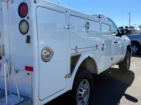 Used 2013 Chevrolet Silverado 2500 W/T AWD/4WD image 29