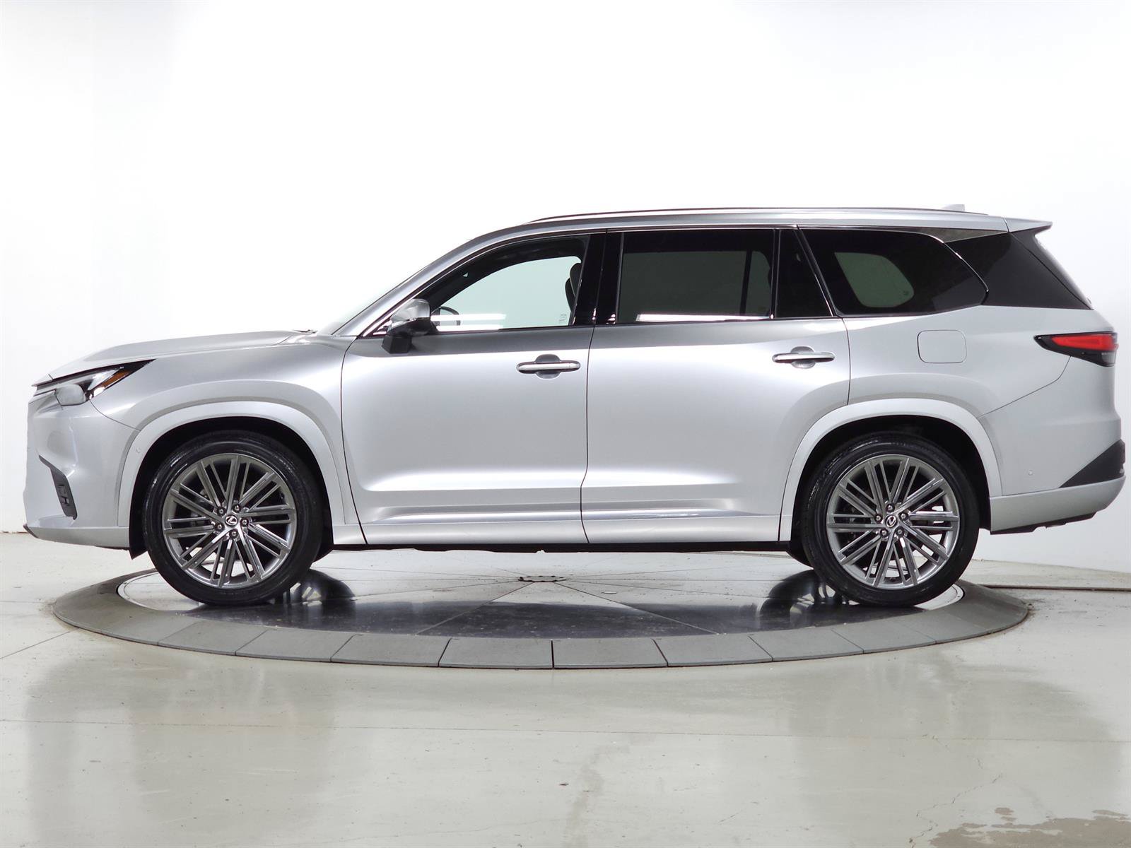 Certified 2025 Lexus TX 350 AWD w/ Technology Package image 5