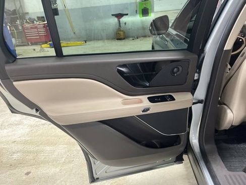 Certified 2023 Lincoln Aviator Reserve w/ Elements Package Plus AWD/4WD image 24