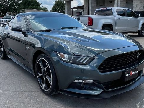 Used 2016 Ford Mustang GT Premium w/ Equipment Group 401A RWD image 2