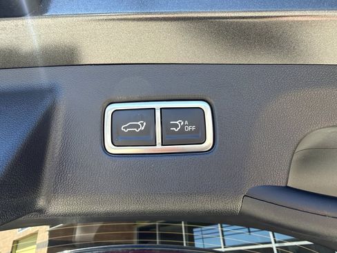 Used 2025 Kia Sorento EX FWD image 38