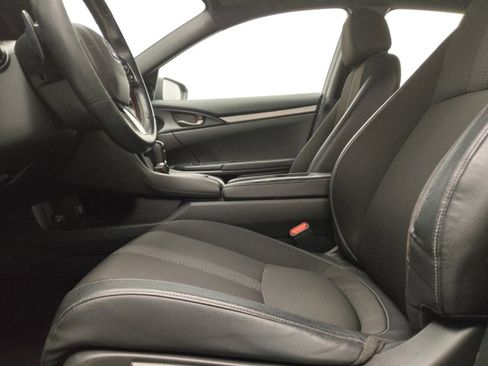 Used 2020 Honda Civic Sport image 17