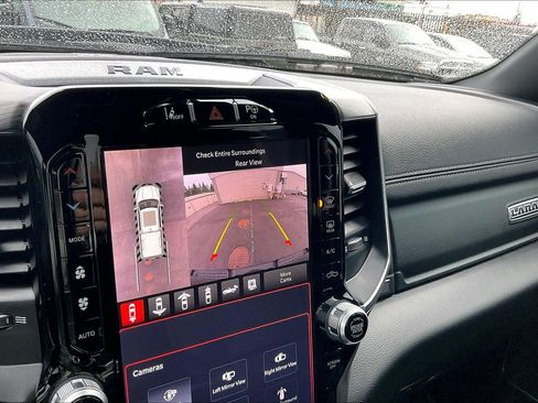 Used 2023 RAM 1500 Laramie image 21