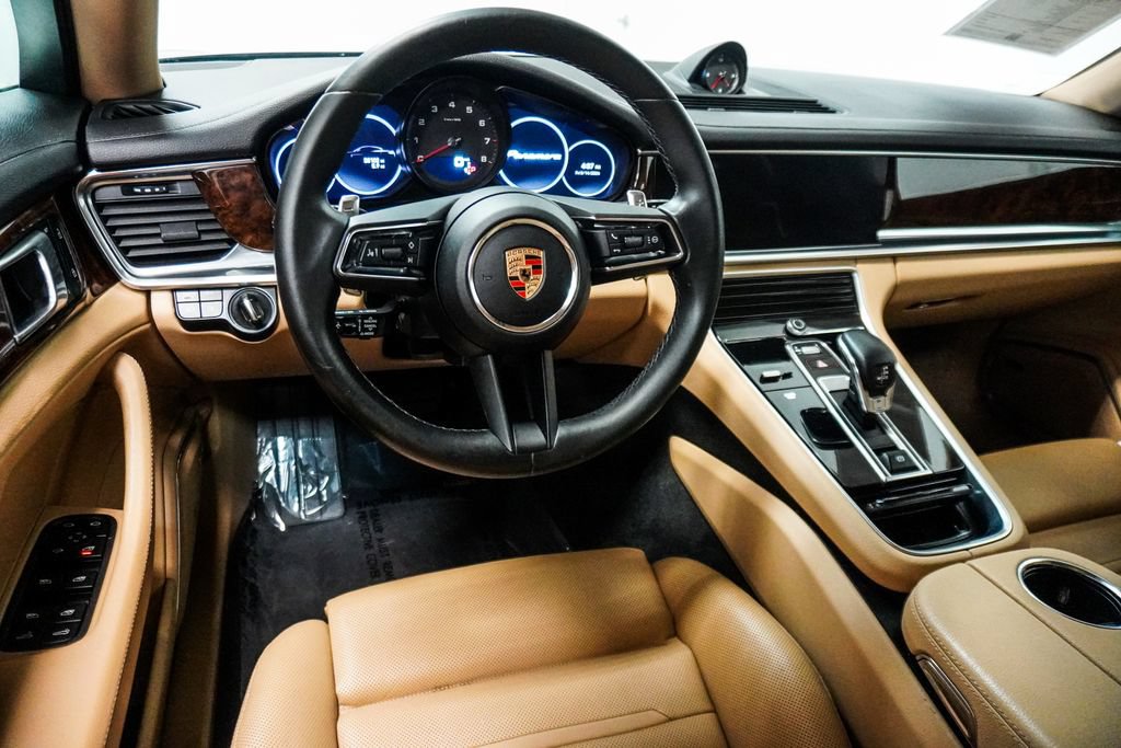 Used 2023 Porsche Panamera 4 Platinum Edition AWD/4WD image 14