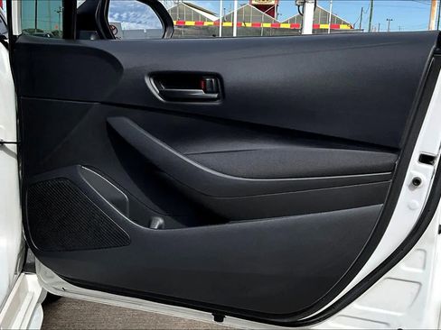 Used 2023 Toyota Corolla LE image 20