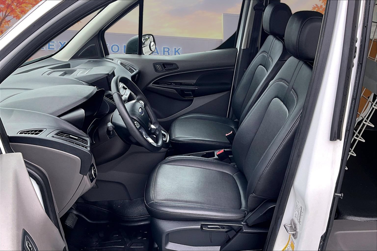 Used 2020 Ford Transit Connect XL FWD image 20