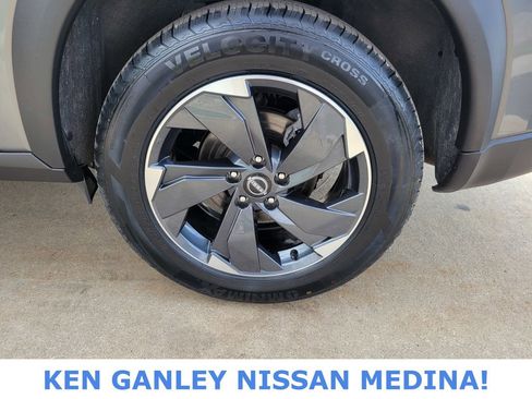 Certified 2025 Nissan Rogue SV image 20