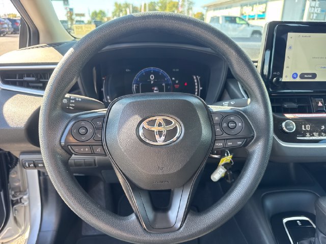 Used 2026 Toyota Corolla LE FWD image 19