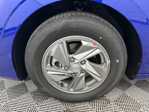 New 2026 Hyundai Elantra SE w/ Cargo Package image 11