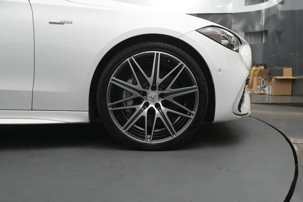 Used 2023 Mercedes-Benz C 43 AMG 4MATIC Sedan image 23