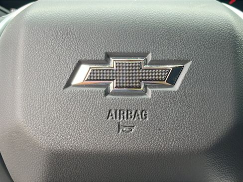 Used 2025 Chevrolet Colorado ZR2 w/ Technology Package image 17