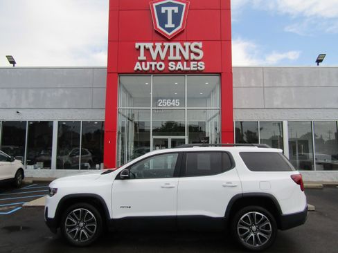 Used 2020 GMC Acadia AT4 w/ Driver Alert Package II AWD/4WD image 1