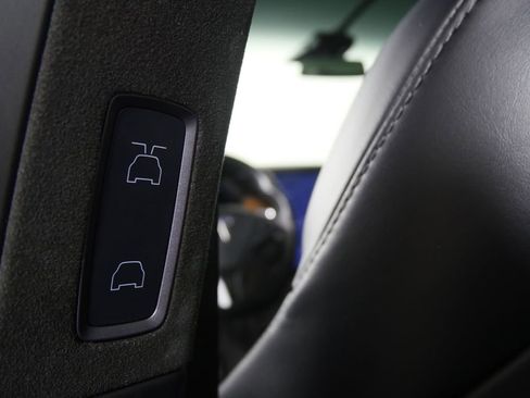 Used 2021 Tesla Model X Long Range image 15