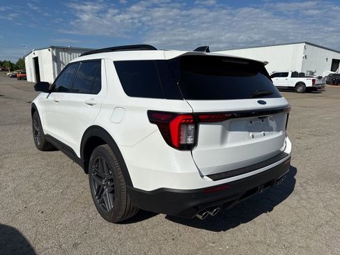 Used 2025 Ford Explorer ST w/ Sun And Sound Package image 2