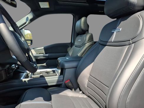 New 2026 Ford F350 Lariat w/ Black Appearance Package image 5